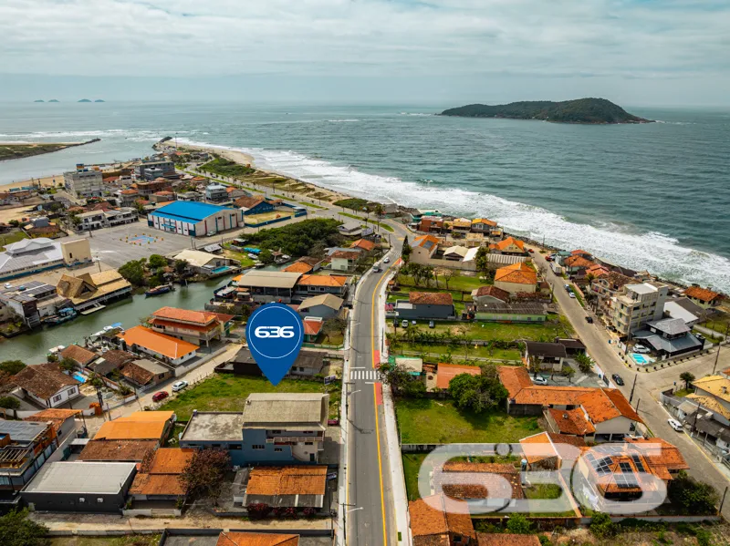 Terreno à Venda no Centro de Balneário Barra do Su