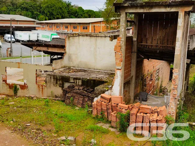 OPORTUNIDADE DE TERRENO NO BAIRRO SANTA CATARINA, 