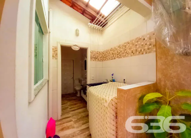 VENHA CONHECER ESTE ÓTIMO SOBRADO NO BAIRRO AVENTU