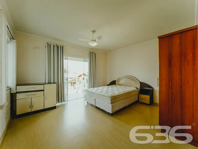 BELÍSSIMO SOBRADO COM 4 SUÍTES, EM BALNEÁRIO BARRA