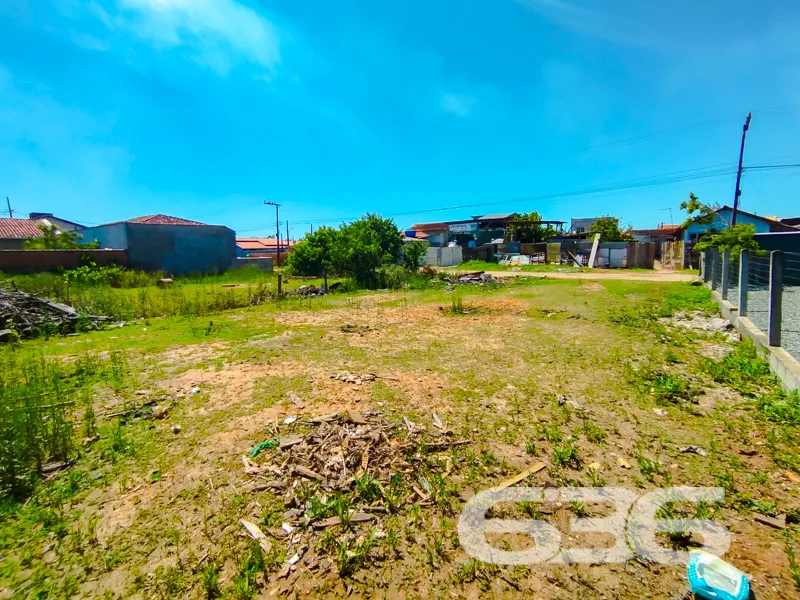 VENDE-SE TERRENO EM SÃO FRANCISCO DO SUL, SANTA CA