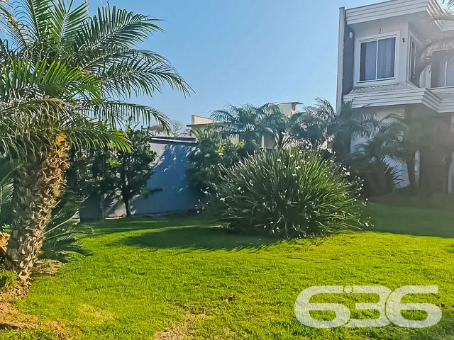 DESLUMBRANTE MANSÃO 100% MOBILIADA DE FRENTE PARA