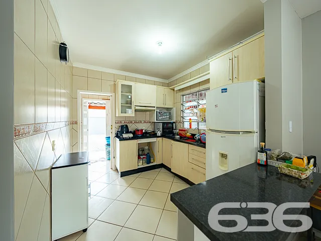 SOBRADO ESPAÇOSO PARA VOCÊ E SUA FAMÍLIA DESFRUTAR