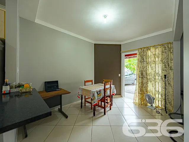 SOBRADO ESPAÇOSO PARA VOCÊ E SUA FAMÍLIA DESFRUTAR