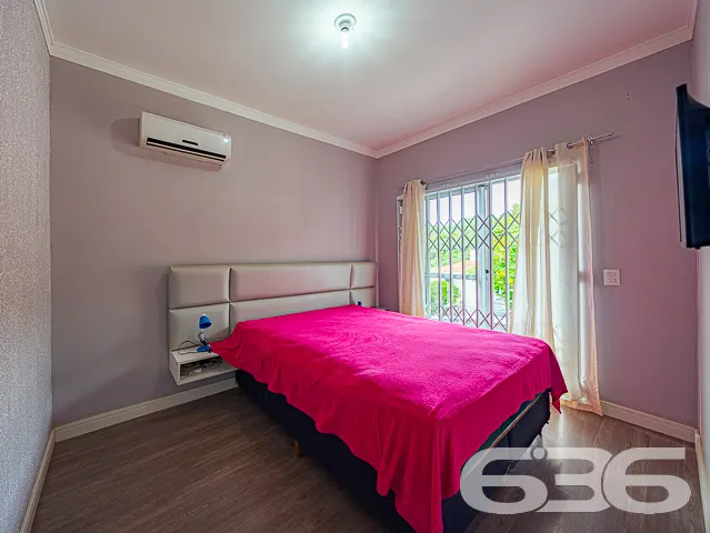 SOBRADO ESPAÇOSO PARA VOCÊ E SUA FAMÍLIA DESFRUTAR