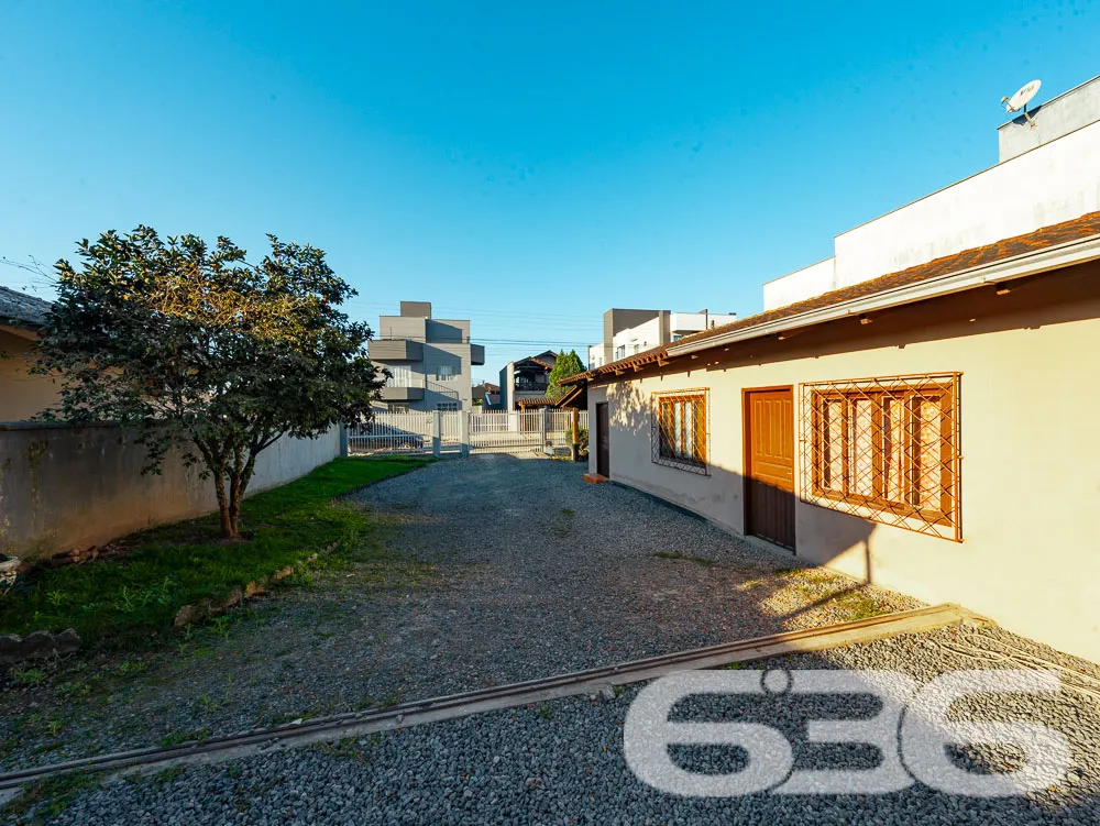 DUAS RESIDÊNCIAS NO BAIRRO AVENTUREIRO - OPORTUNID