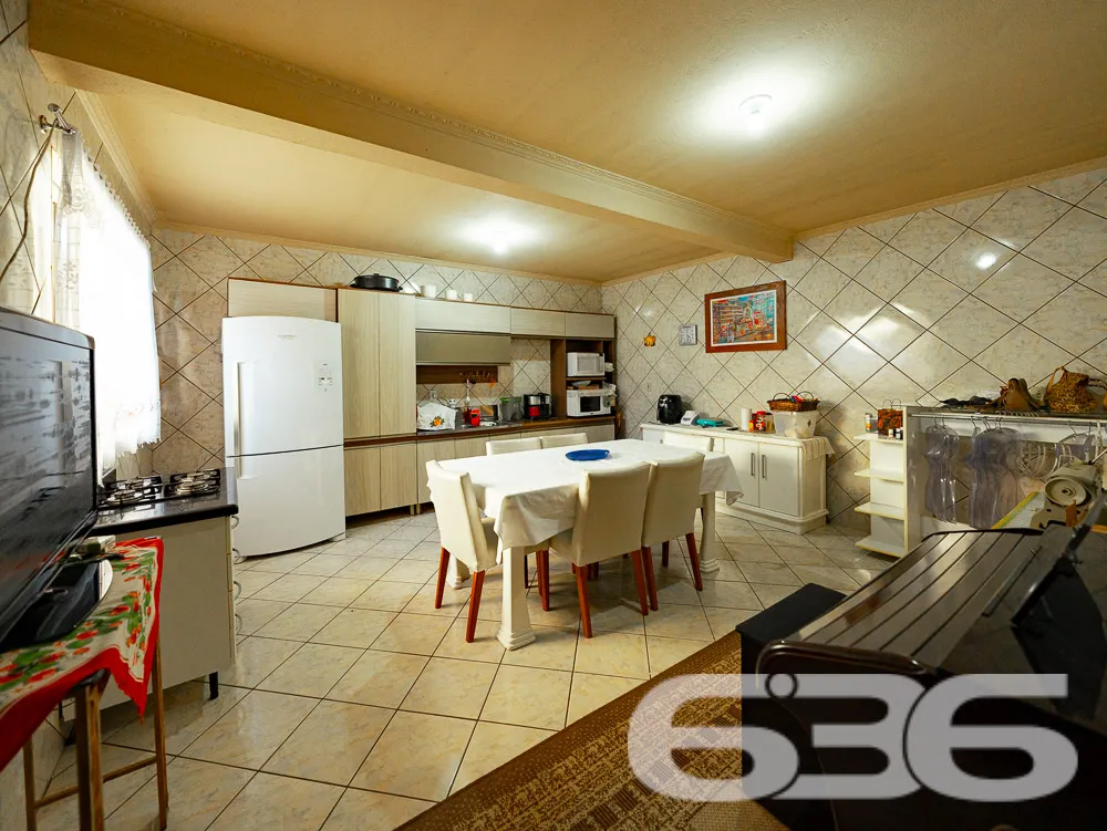 DUAS RESIDÊNCIAS NO BAIRRO AVENTUREIRO - OPORTUNID