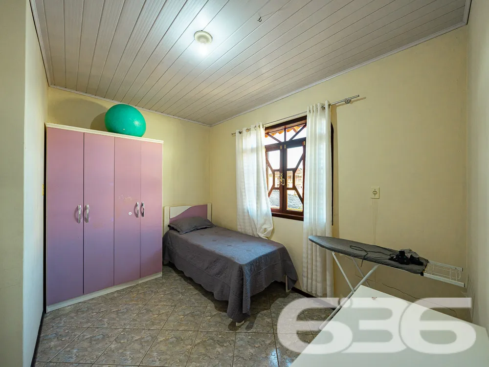 DUAS RESIDÊNCIAS NO BAIRRO AVENTUREIRO - OPORTUNID