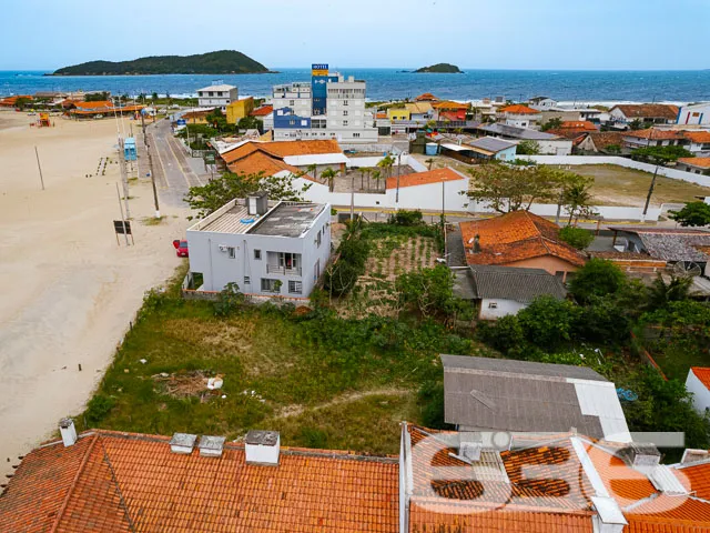 TERRENO EXCLUSIVO COM VISTA PARA A PRAIA BOCA DA B