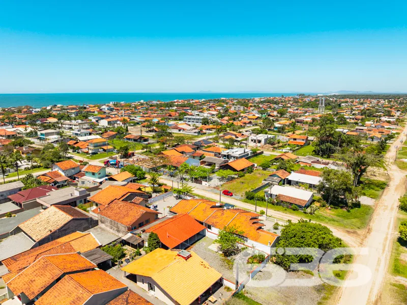 GEMINADO TÉRREO COM 3 DORMITÓRIOS NO BAIRRO SALINA