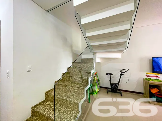 BELO IMÓVEL COM SUÍTE + 2 DORMITÓRIOS NO BAIRRO AV