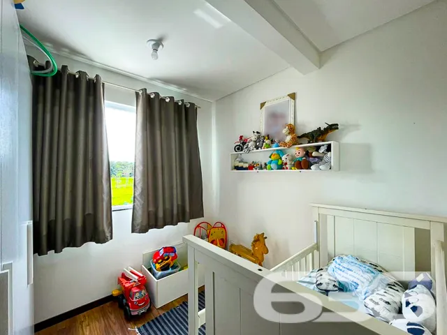 BELO IMÓVEL COM SUÍTE + 2 DORMITÓRIOS NO BAIRRO AV