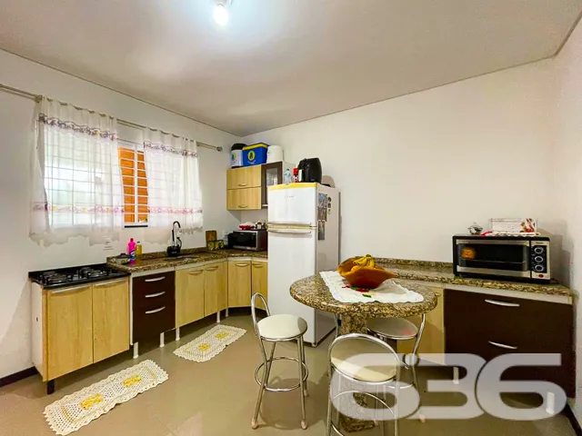 BELO IMÓVEL COM SUÍTE + 2 DORMITÓRIOS NO BAIRRO AV