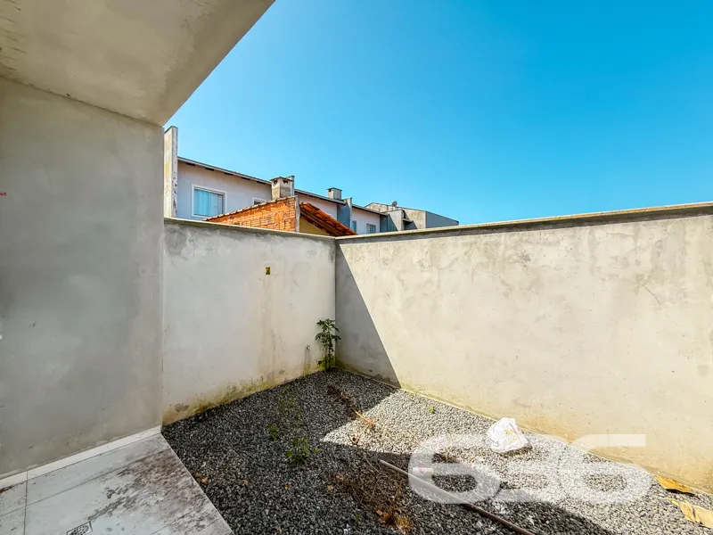 Excelente Geminado Térreo no Bairro Floresta – Joi