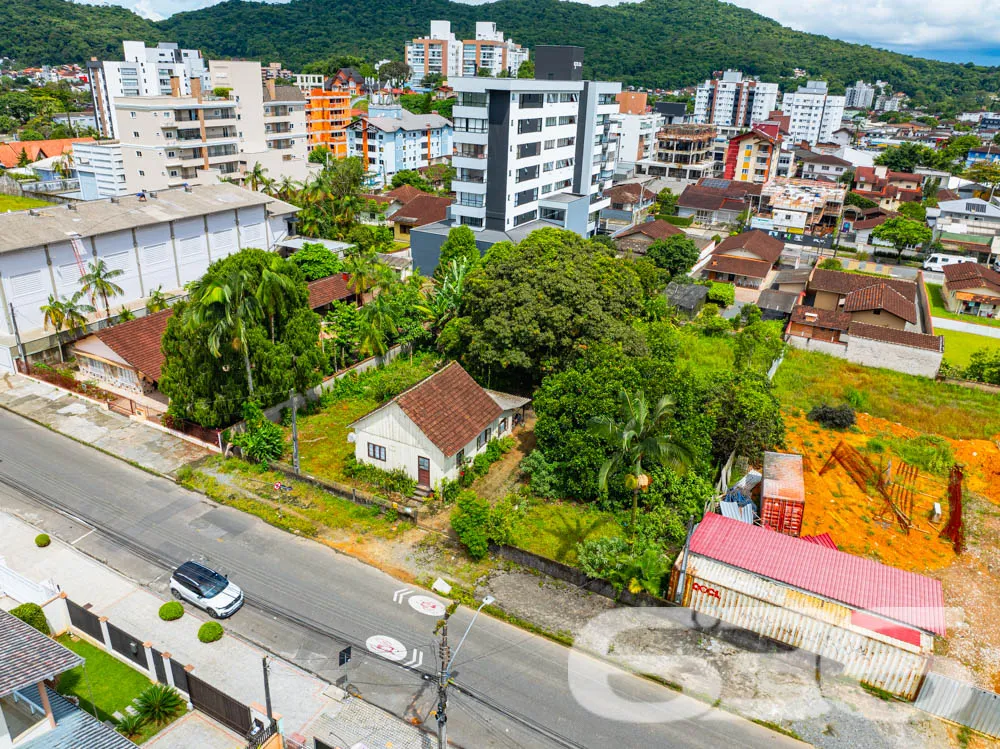 Encontre a harmonia entre a cidade e a natureza ne