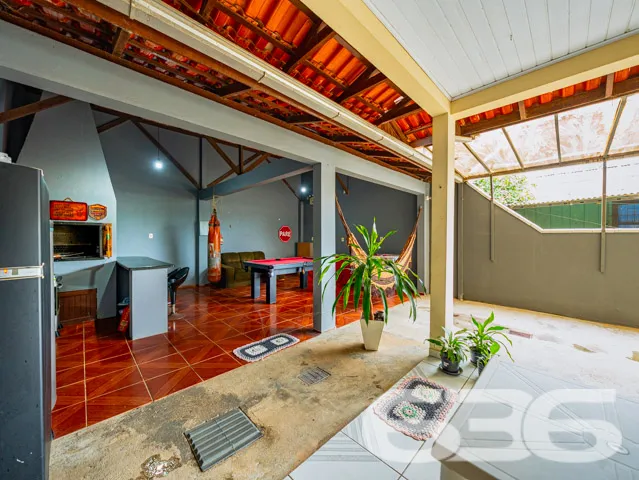 Descubra o seu próximo lar em Joinville! Este imóv