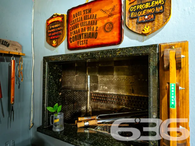 Descubra o seu próximo lar em Joinville! Este imóv