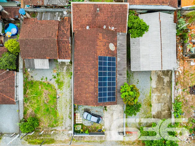 Descubra o seu próximo lar em Joinville! Este imóv