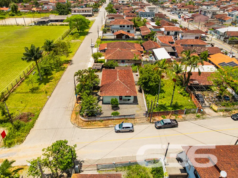 Descubra o lar dos seus sonhos em Joinville! 

Apr