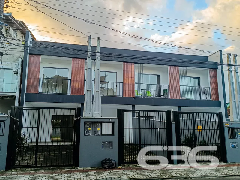 Seu novo lar no Iririú está aqui! Conforto, espaço