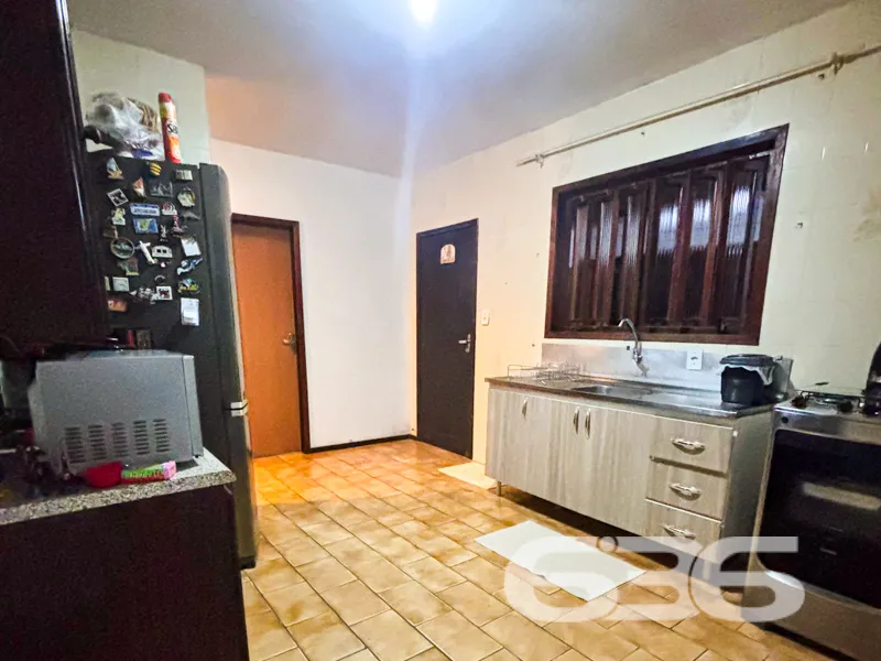 Oportunidade Única em Joinville: Residência Térrea