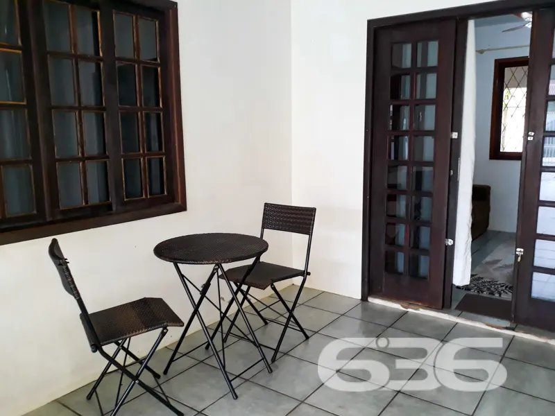 Oportunidade Única em Joinville: Residência Térrea