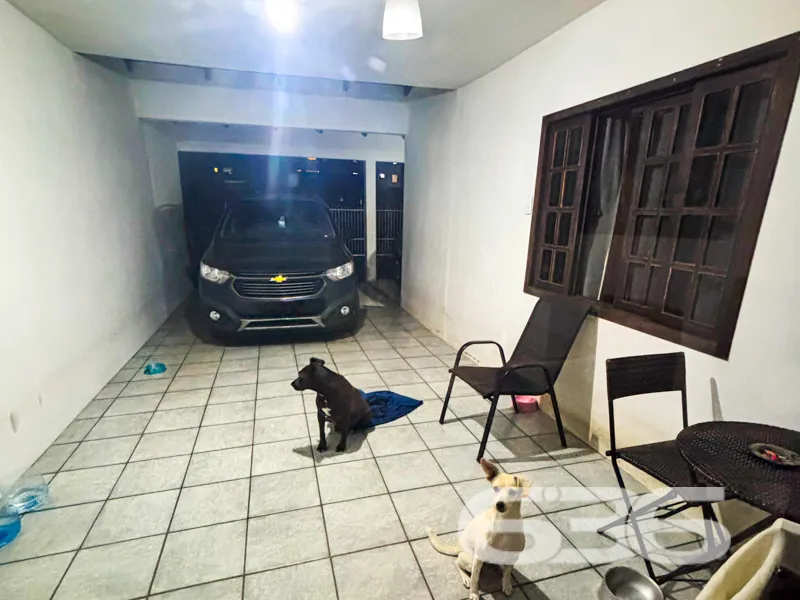 Oportunidade Única em Joinville: Residência Térrea