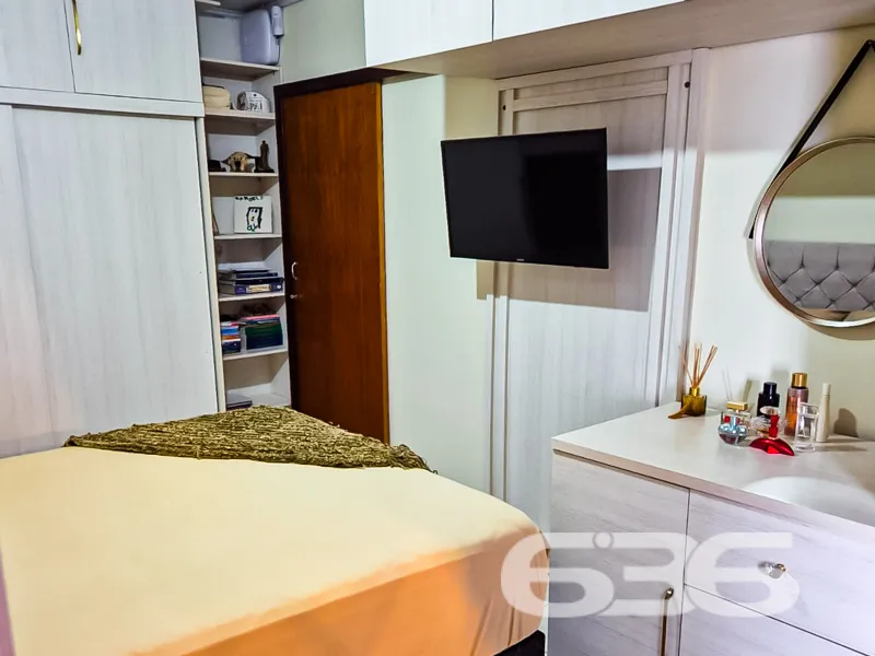 Maravilhosa Casa Térrea à Venda no Bairro Costa e 