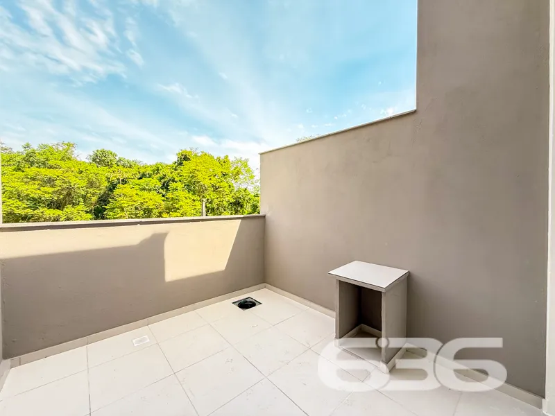 Viva no Coração de Joinville: Seu Novo Sobrado Esp