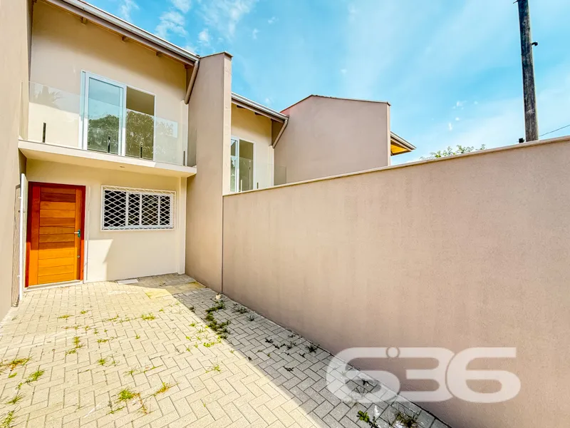 Viva no Coração de Joinville: Seu Novo Sobrado Esp