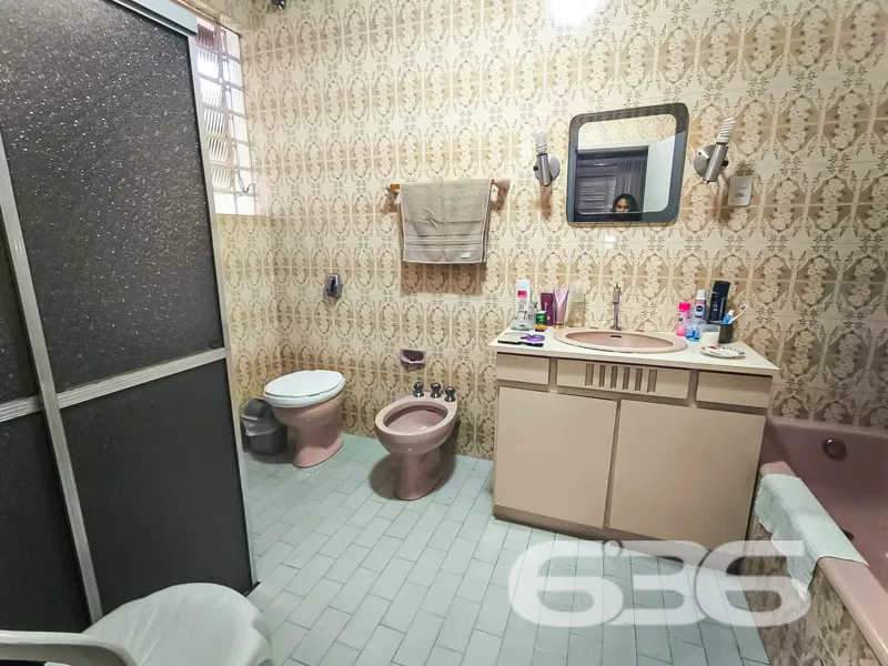 Excelente Oportunidade: Residência Térrea no Bairr