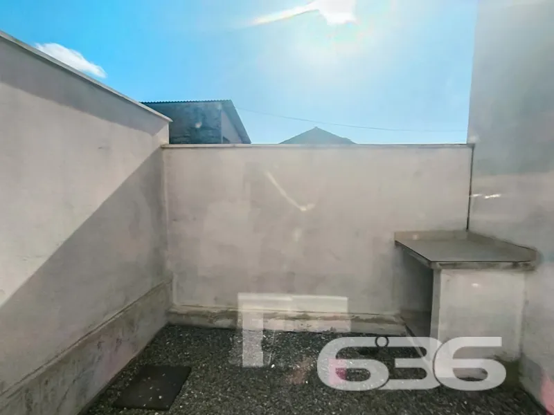 Comece uma nova etapa de vida em um sobrado gemina