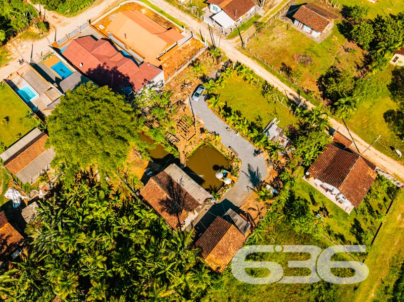 Imagine ter um refúgio em meio à natureza, em rua 