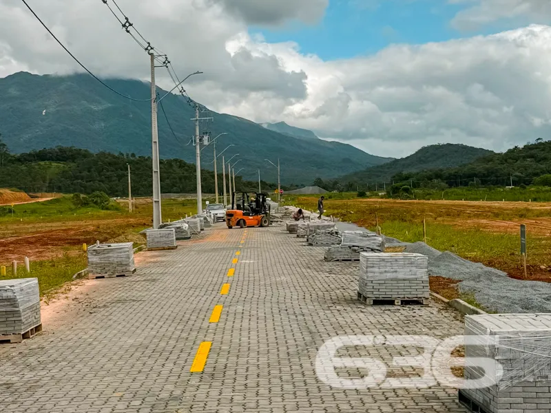 Oportunidade Única: Terreno À Venda no Bairro Rio 