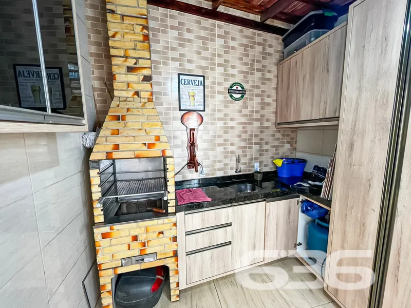 Descubra seu novo lar em Joinville - Um sobrado qu