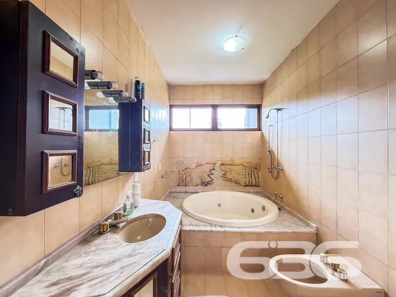 Apresentamos uma oportunidade única para você adqu