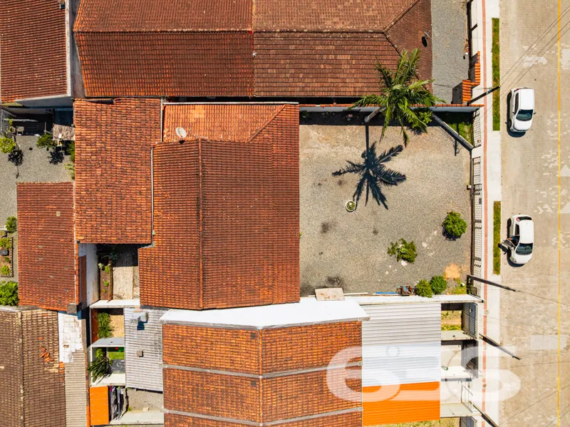 Casa à venda em Joinville, SC no bairro Vila Nova: