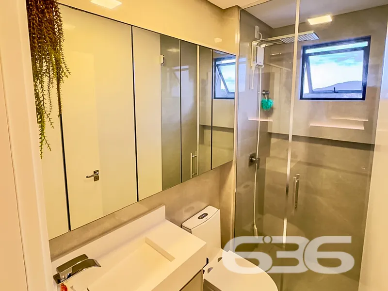 Apartamento giardino à venda no Saguaçu, Joinville