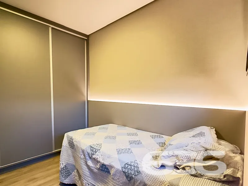 Apartamento giardino à venda no Saguaçu, Joinville
