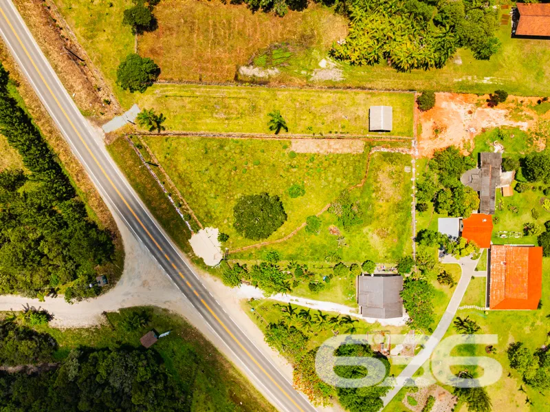 Oportunidade Imperdível: Terreno Plano e Amplo em 
