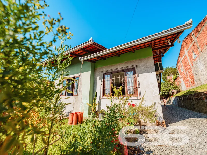 Casa térrea à venda no bairro João Costa, Joinvill