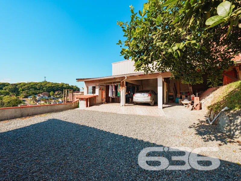 Casa térrea à venda no bairro João Costa, Joinvill