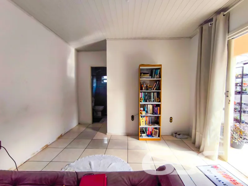 Casa à venda no Boa Vista, Joinville/SC, em rua pa