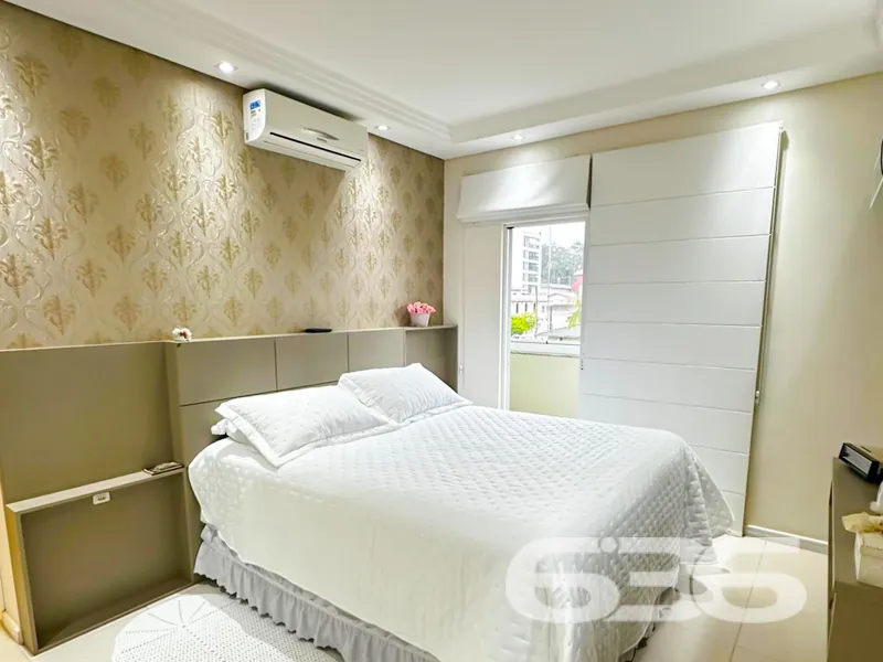 Apartamento amplo à venda no Anita Garibaldi, Join