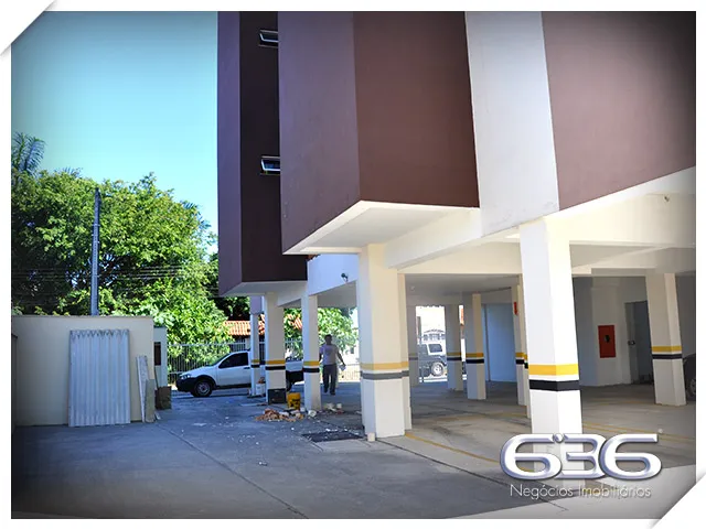 VENDE-SE APARTAMENTO AMPLO COM SUÍTE + 2 DORMITÓRI