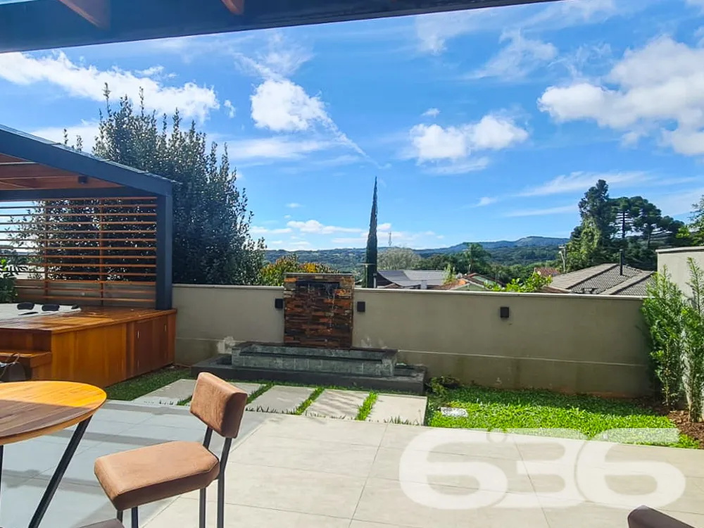 Apresentamos este espetacular apartamento, situado