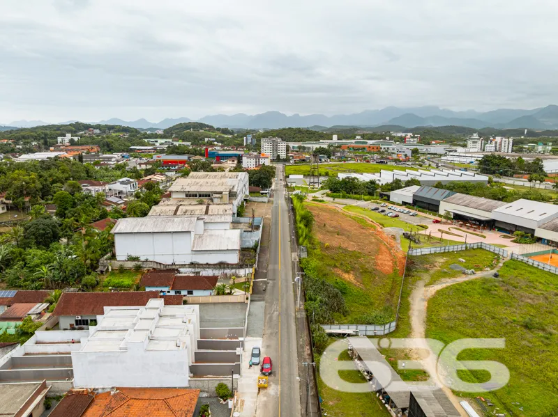 Descubra a casa dos seus sonhos no coração de Join