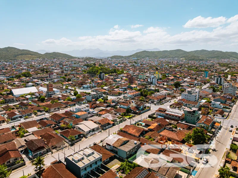 Descubra seu Novo Lar na Bela Joinville! 

Apresen