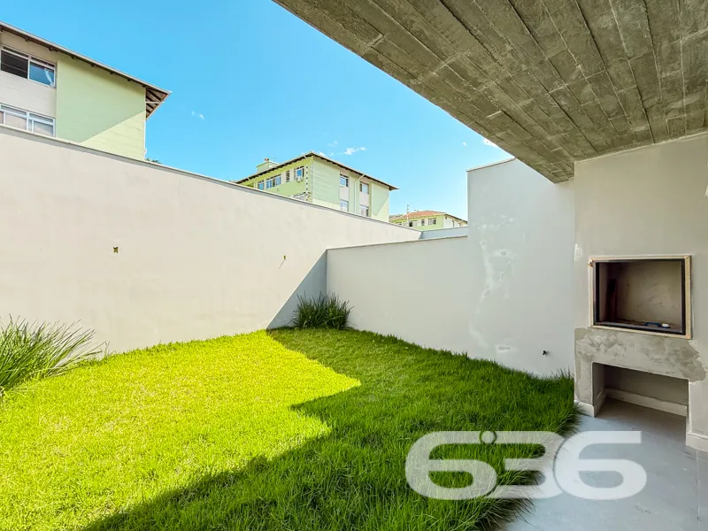 Residência sobrado à venda no Saguaçu, Joinville/S