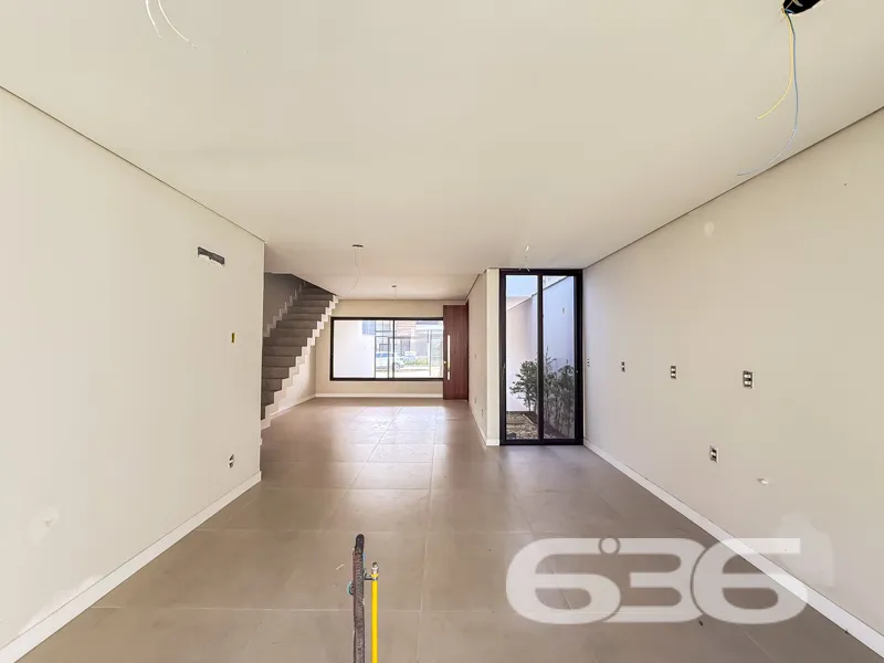 Residência sobrado à venda no Saguaçu, Joinville/S